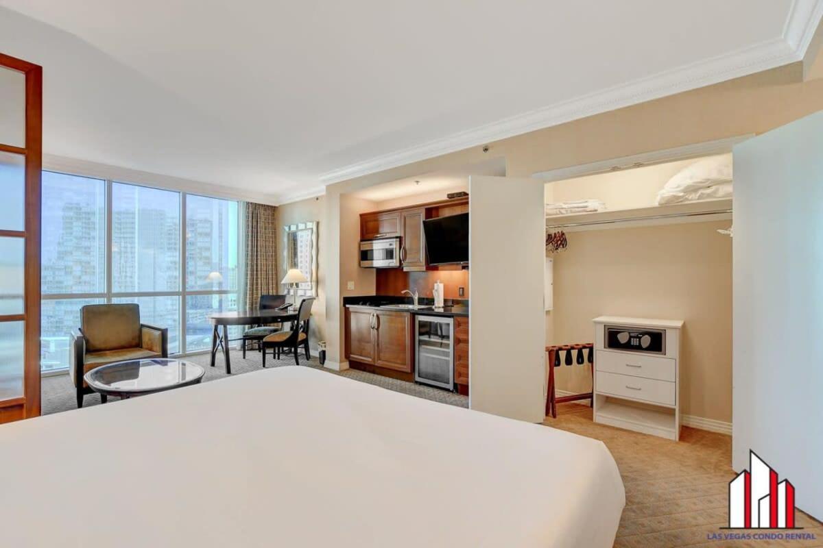 Mgm Signature-15-709 Strip View Jacuzzi Studio لاس فيغاس المظهر الخارجي الصورة