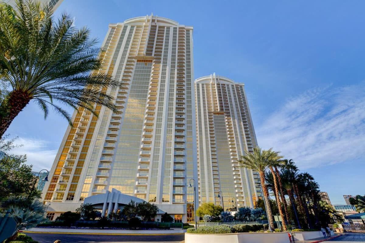 Mgm Signature-15-709 Strip View Jacuzzi Studio لاس فيغاس المظهر الخارجي الصورة