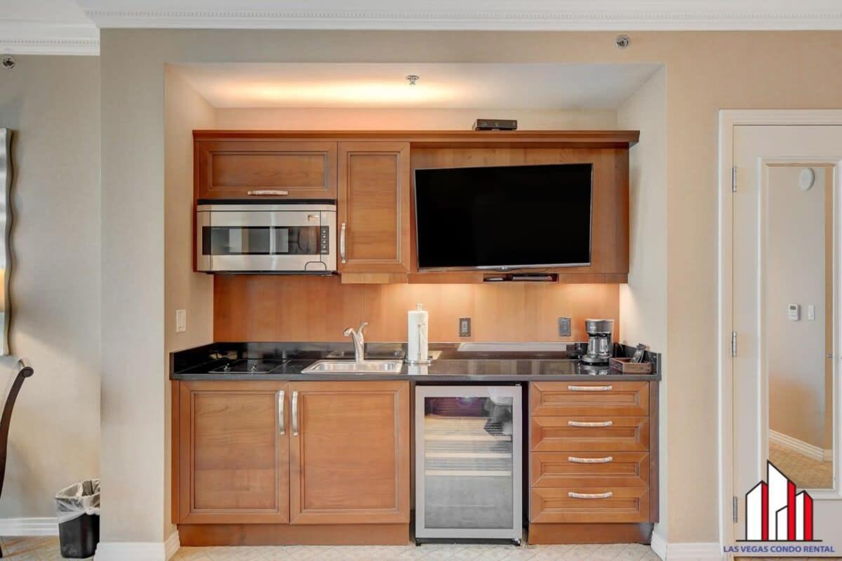 Mgm Signature-15-709 Strip View Jacuzzi Studio لاس فيغاس المظهر الخارجي الصورة